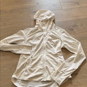 lululemon athletica Cream Lightweight Hooded windbreaker